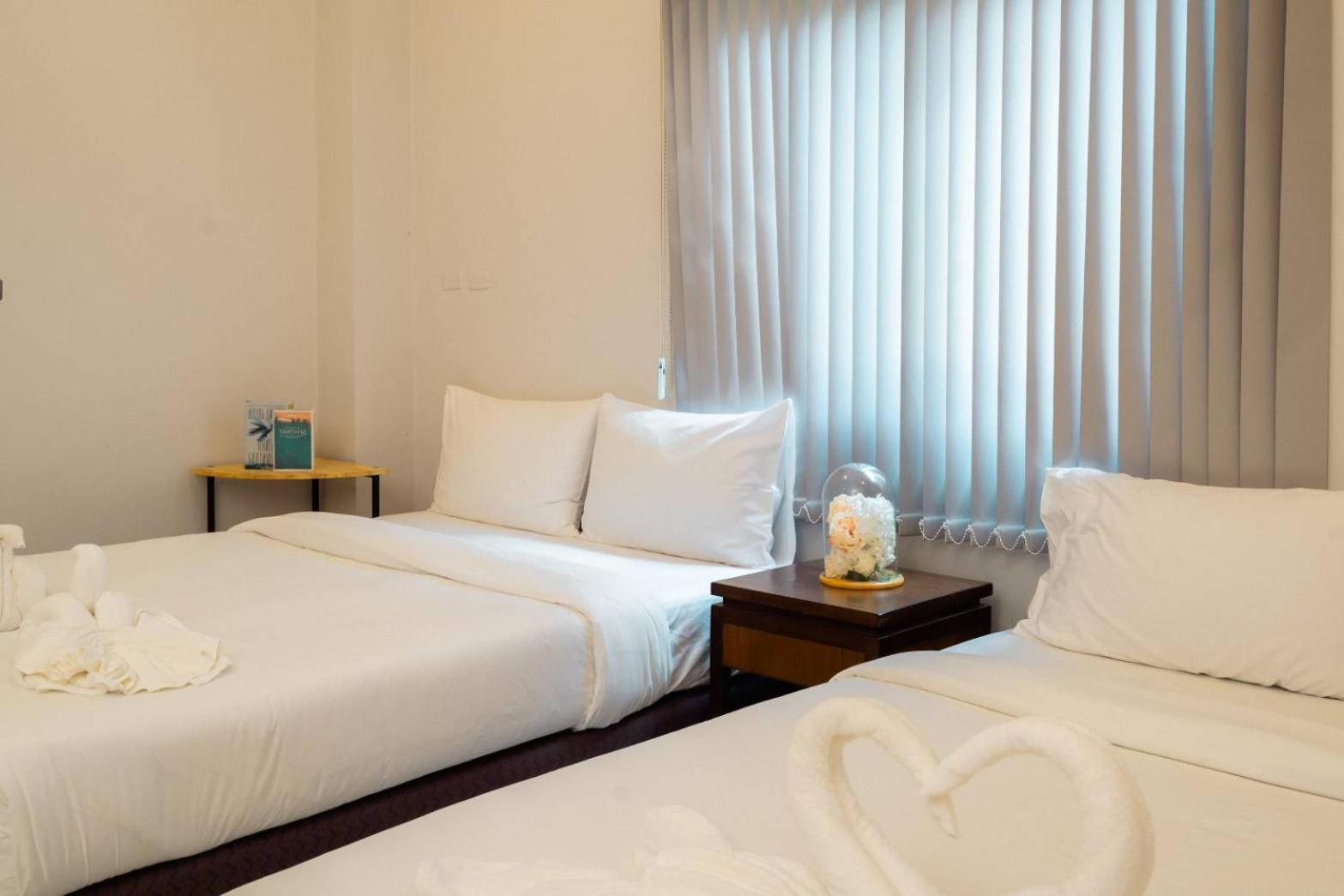 Terminal 58 Hotell Ban Mut Dok Khao Exteriör bild
