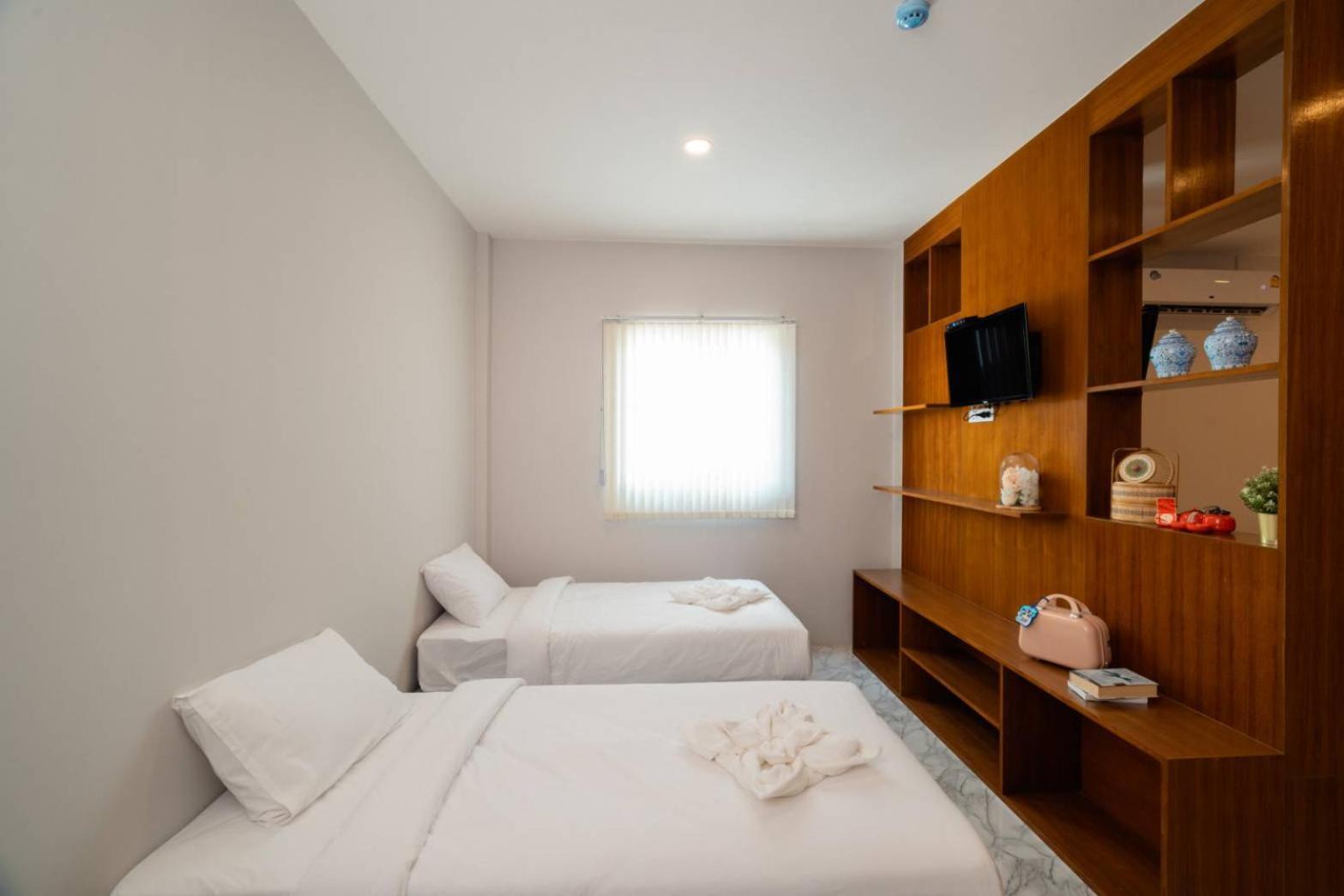 Terminal 58 Hotell Ban Mut Dok Khao Exteriör bild