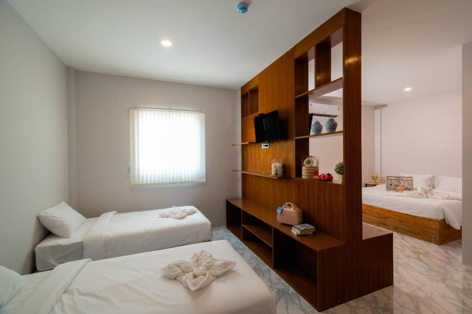 Terminal 58 Hotell Ban Mut Dok Khao Exteriör bild