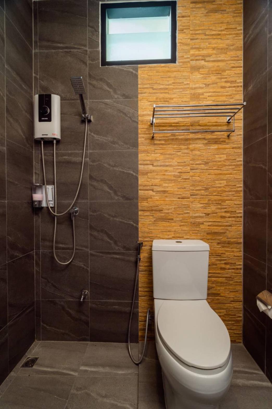 Terminal 58 Hotell Ban Mut Dok Khao Exteriör bild