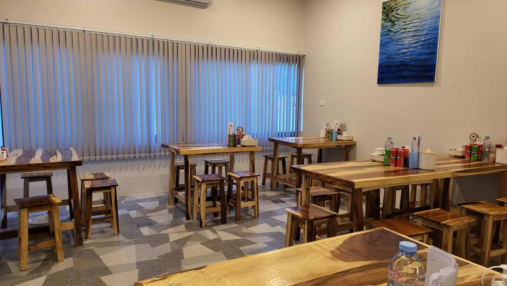 Terminal 58 Hotell Ban Mut Dok Khao Exteriör bild
