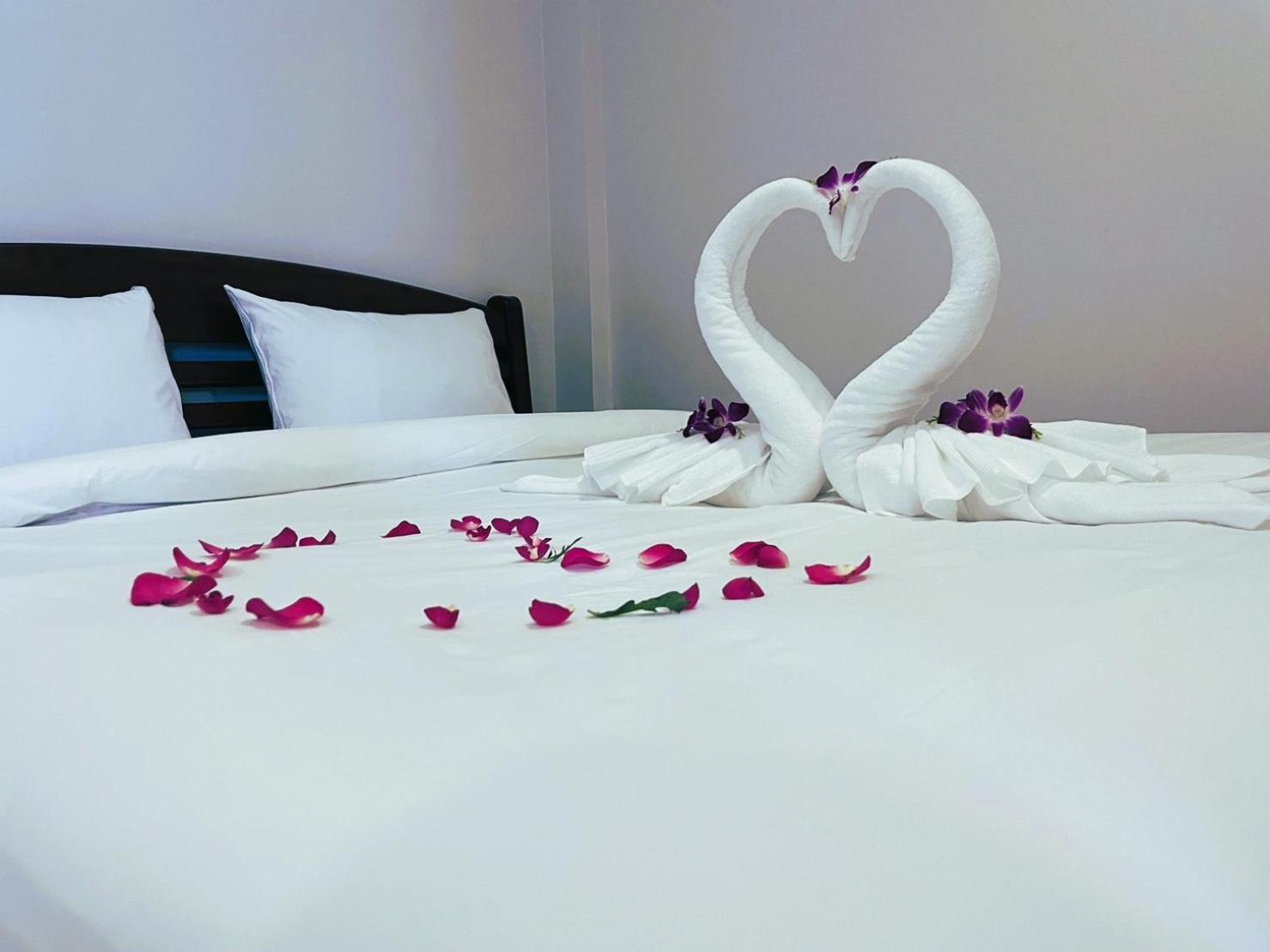 Terminal 58 Hotell Ban Mut Dok Khao Exteriör bild